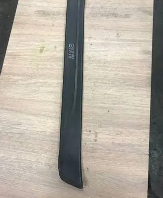BMW 3 E90 E91 Side skirt front trim 7060279