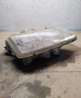 Renault Laguna I Headlight/headlamp 302142618
