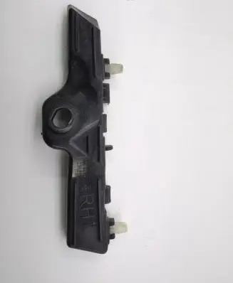 KIA Sorento Front bumper mounting bracket 865942P000
