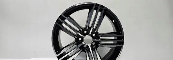Toyota RAV 4 (XA50) R18 alloy rim 57R9755