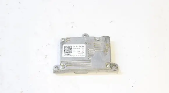 Volkswagen PASSAT B8 Headlight ballast module Xenon 7P5941597AA