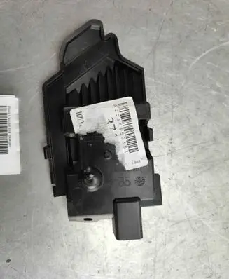 Mercedes-Benz S W223 Front bumper mounting bracket A2238850801