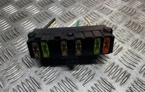 Opel Vectra B Fuse module PRINC1P206 311001