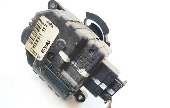 Jeep Grand Cherokee (WK) Air flap motor/actuator 929585PF 0172118A