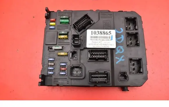 Peugeot 407 Fuse box set 9655708380