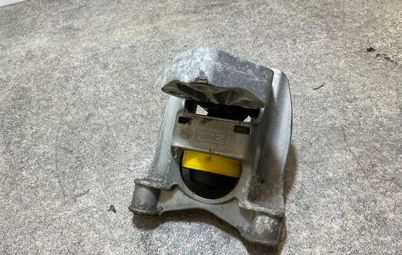 Ford Puma Engine mount bracket L1BG6F012BB EA0RAMAC9 202001290341