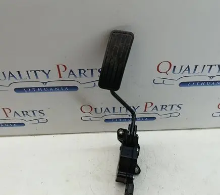 Subaru Forester SJ Accelerator throttle pedal 36010FJ040