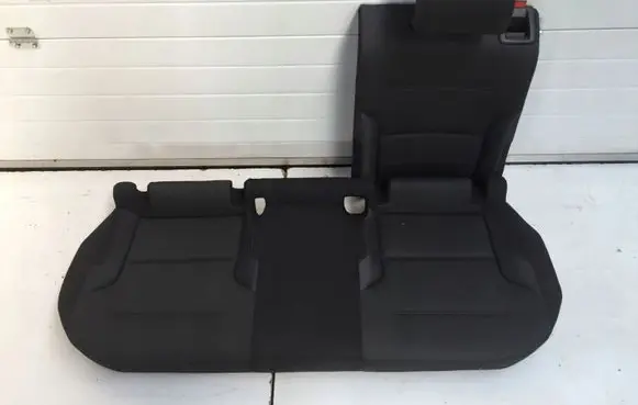 Rear seat