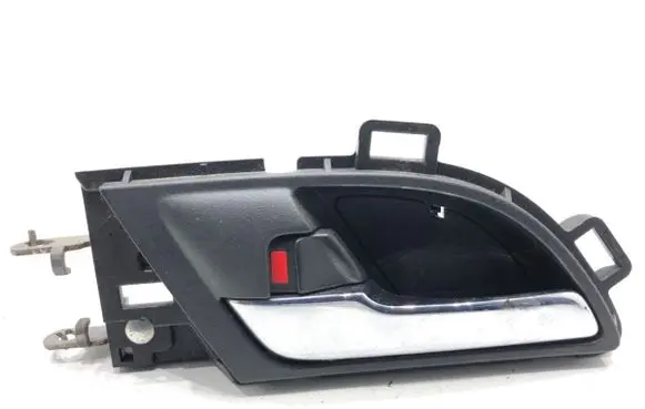 Honda CR-V Front door interior handle