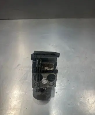 Toyota Avensis T220 ABS Pump 0273004229