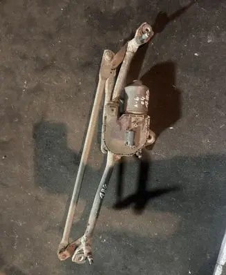 Audi A6 S6 C6 4F Front wiper linkage and motor 0390241771 4F1955119