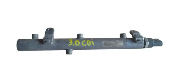 Mercedes-Benz E W211 Fuel main line pipe A6420700695 0606800389