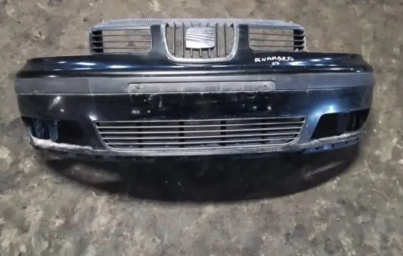 Seat Alhambra (Mk1) Front bumper