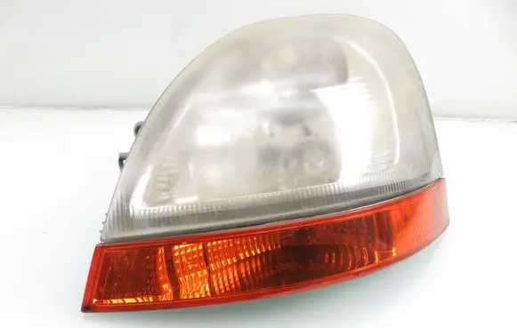 Renault Master II Headlight/headlamp 8200163516E