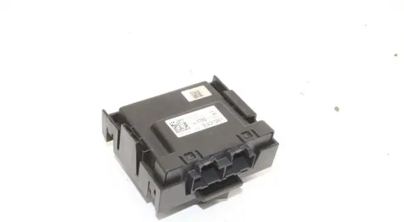 Opel Astra K Parking PDC control unit/module 13517788
