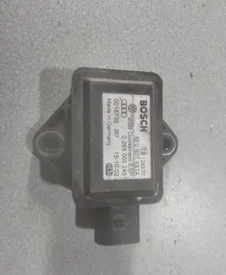 Volkswagen PASSAT B5.5 ESP acceleration yaw rate sensor 8E0907637A 0018738 0265005245