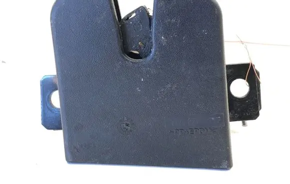 Volkswagen Transporter - Caravelle T6 Tailgate exterior lock 7LA827505F