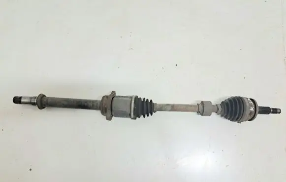 Toyota Avensis T270 Front driveshaft