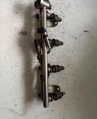 Audi A4 S4 B7 8E 8H Fuel main line pipe 058133681