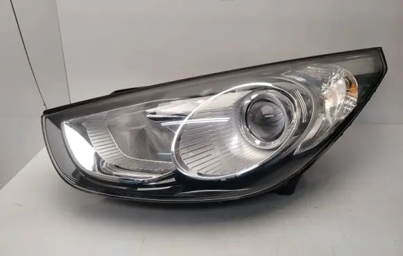 Hyundai ix35 Headlight/headlamp 15D22