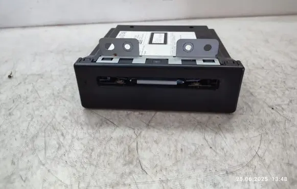 Opel Insignia A CD/DVD changer 13590746