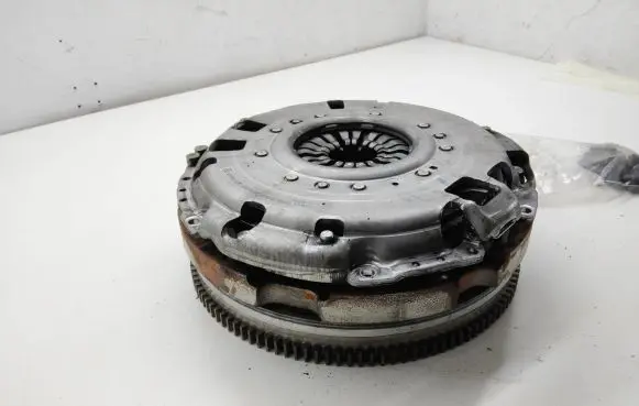 Clutch pressure plate