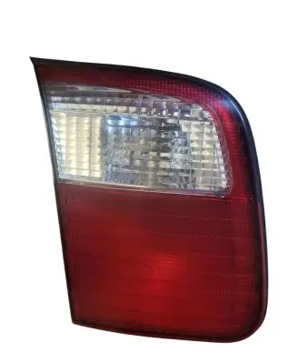 Subaru Forester SF Tailgate rear/tail lights 22620697