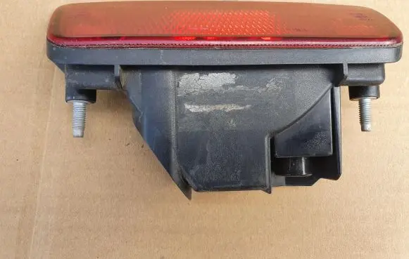 Nissan Leaf I (ZE0) Rear fog light 23633005