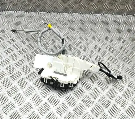 Mercedes-Benz Sprinter W907 W910 Front door lock A9077200300