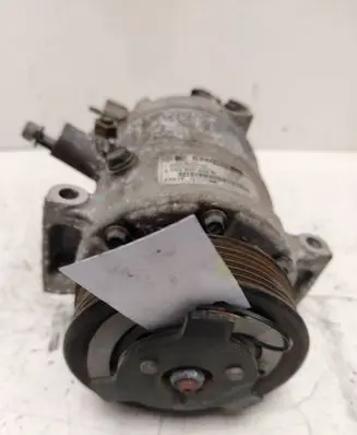 Volkswagen Touran II Air conditioning (A/C) compressor (pump) 1K0820808B 000514403170 1615A