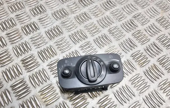 Ford Mondeo MK IV Light switch 6G9T13A024CA 10003926 090914B