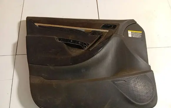 Citroen C4 I Picasso Front door card panel trim 96858388ZD