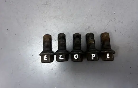 Mercedes-Benz E C207 W207 Nuts/bolts