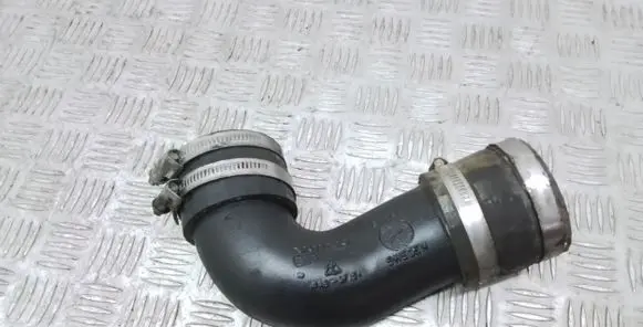 Intercooler hose/pipe