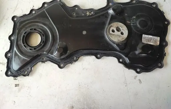 Renault Trafic II (X83) Timing chain cover 8200580211 C003149 09120012