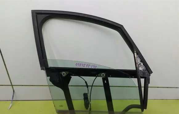 Audi A2 Front door window regulator with motor 8Z1959802