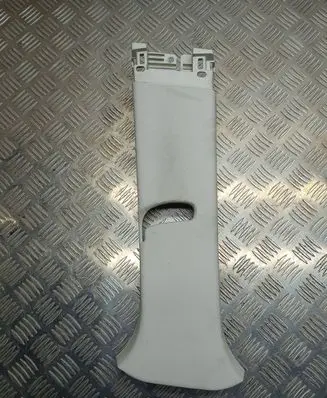 Ford Turneo Courier (C) pillar trim