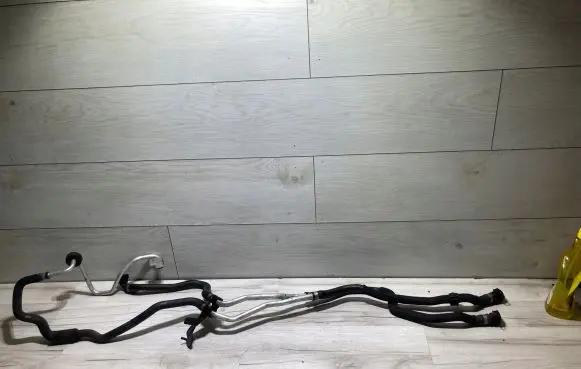 BMW 5 F10 F11 Engine coolant pipe/hose 7623257