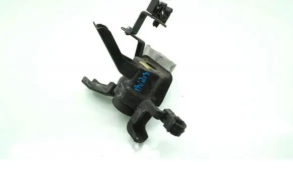Toyota Auris E180 Engine mount vacuum valve 