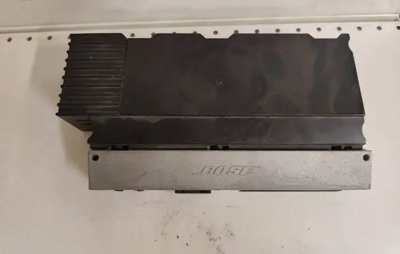 Audi Q7 4L Sound amplifier 303953001 09097022 4L0035223E