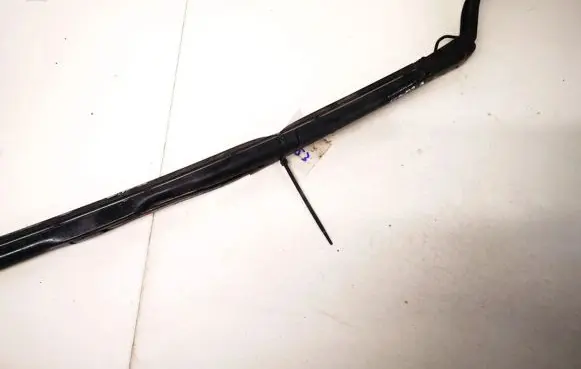 KIA Sorento Front wiper blade arm