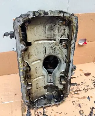 Opel Astra H Oil sump 55194355
