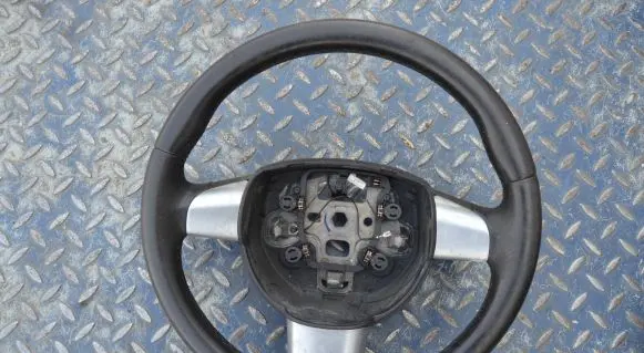 Ford Focus Steering wheel