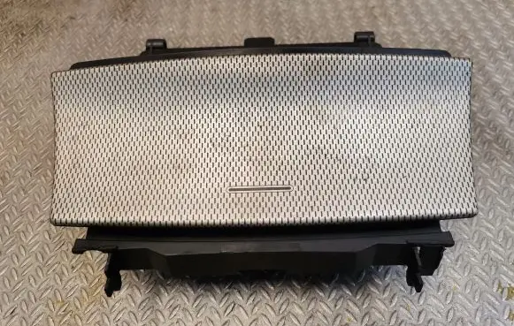 Mercedes-Benz C W203 Car ashtray 2036800852
