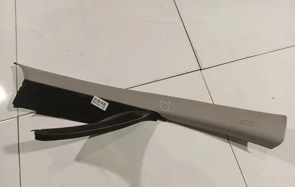 Opel Corsa D (D) pillar trim (bottom) 13180561