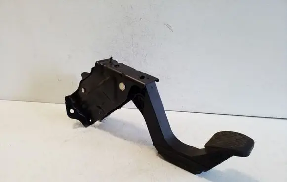 Volkswagen Crafter Clutch pedal 1036776 A2012910282