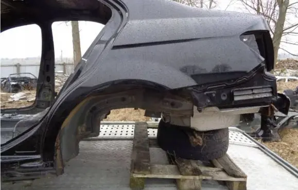 Mercedes-Benz E W212 Rear quarter panel 