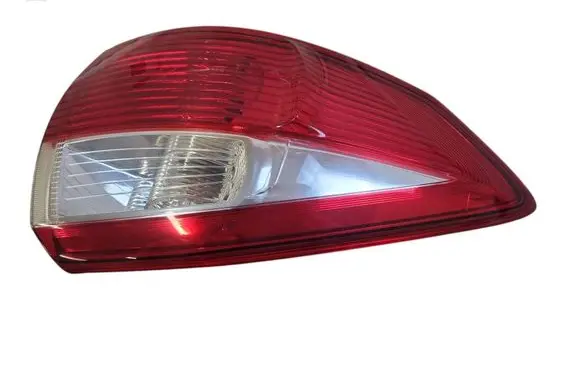 Ford C-MAX II Rear/tail lights 89079513