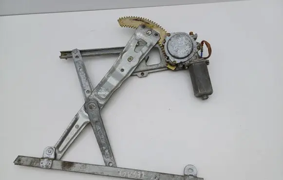 Subaru Legacy Front door window regulator with motor 