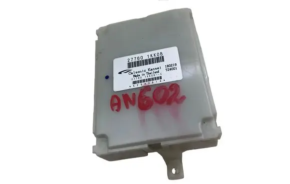 Nissan Juke I F15 Climate control unit 277601KK0B